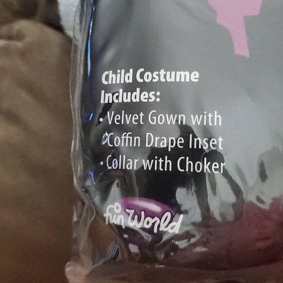 FUN WORLD KIDS COUNTESS OF DARKNESS COSTUME - Picture 3 of 4